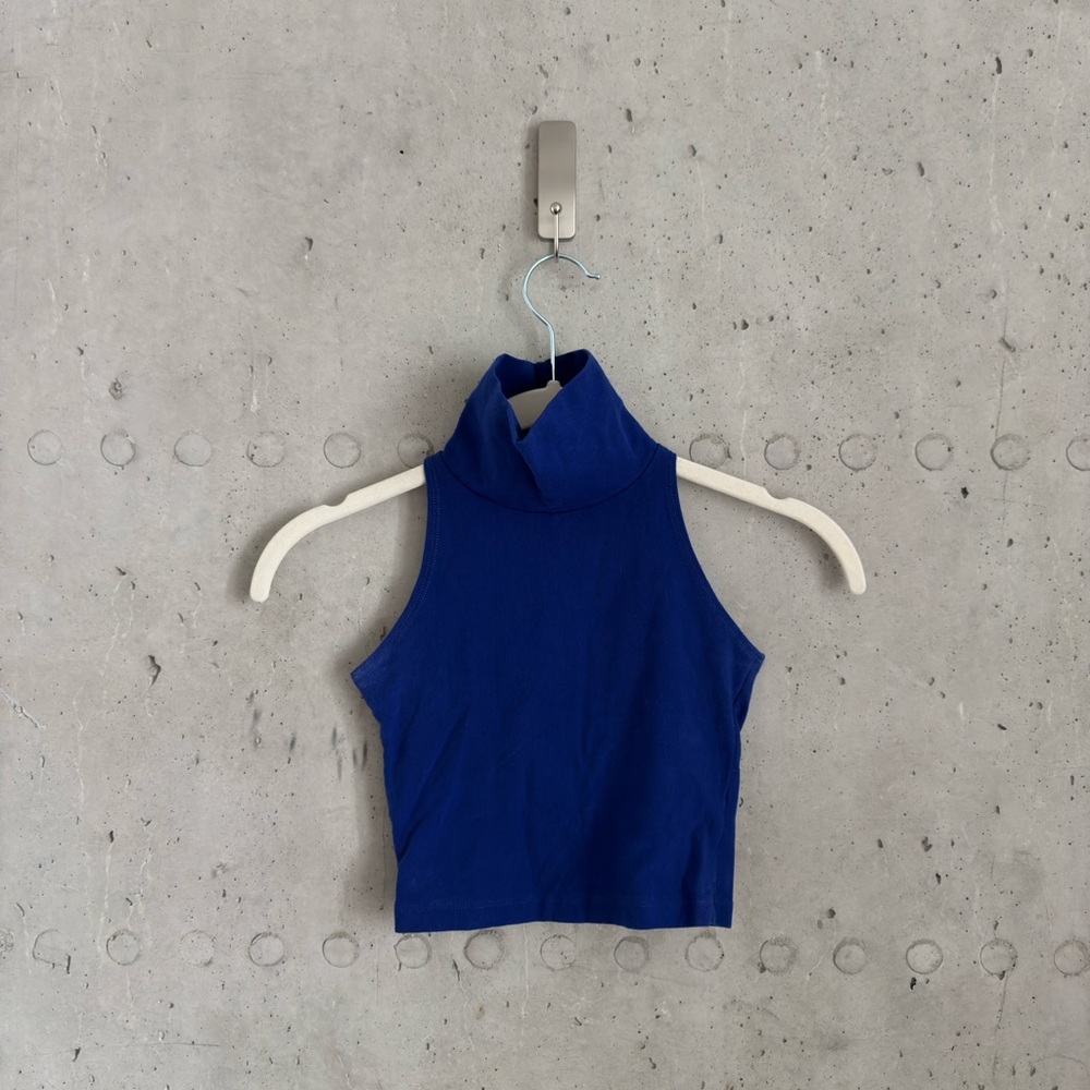 AMERICAN APPAREL MOCK CROP
